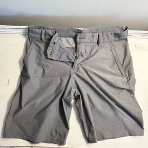 Lululemon Commission Short Classic 9”